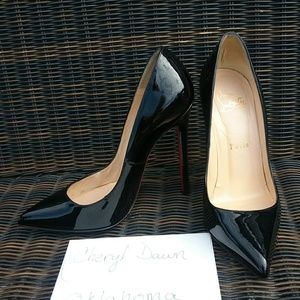 **SOLD** Christian Louboutin Pigalle 120 sz. 37